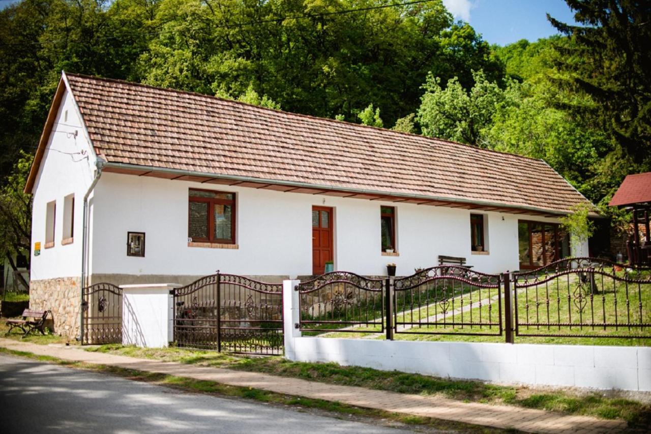 Jéhn Vendégház Obanya Exterior foto